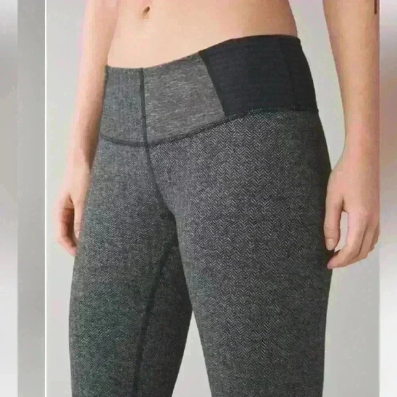 Lululemon Wunder Under Crop III Heathered Herringbone Heathered Black Black / Fa - Picture 8 of 8